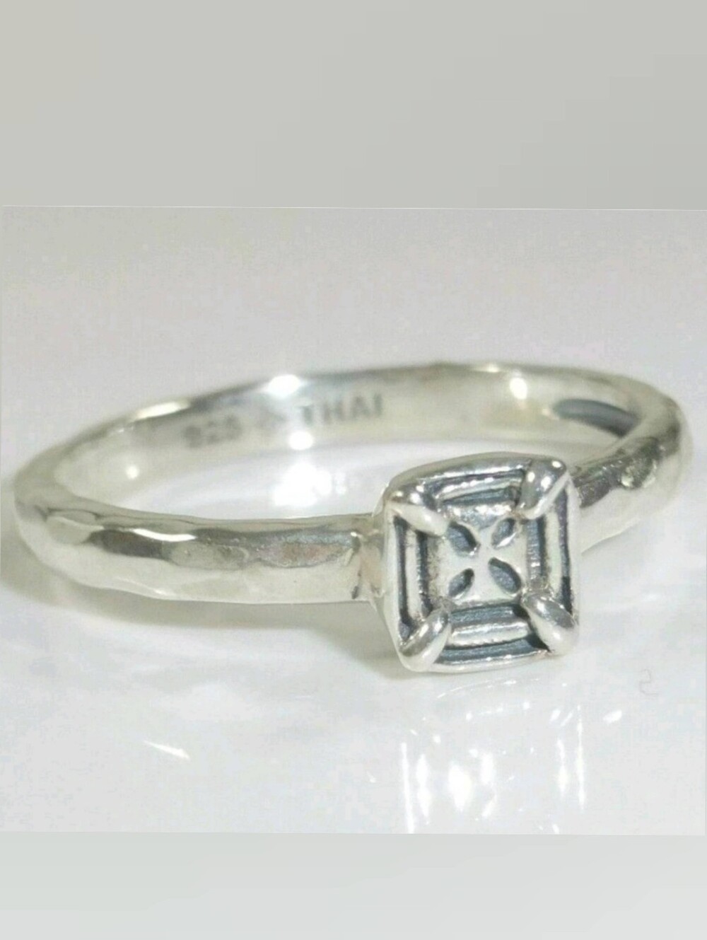 Silpada 925 Sterling Silver Belle Fleur Square Ring R2467